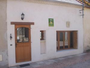 Maison de vacances Gîte Saint-Germain-de-Salles, 3 pièces, 4 personnes - FR-1-489-96 7 RUE DU LEVAIN 03140 Saint-Germain-de-Salles Auvergne