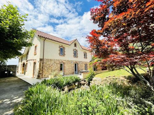 Gîte Saint-Girons-en-Béarn, 4 pièces, 6 personnes - FR-1-384-217