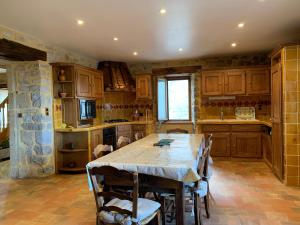 Gîte Saint-Jean-et-Saint-Paul, 5 pièces, 8 personnes - FR-1-601-366
