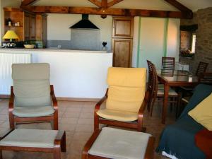 Maison de vacances Gîte Saint-Juéry, 3 pièces, 4 personnes - FR-1-601-332 Chantefriboule - La Liquière Basse 12550 Saint-Juéry Midi-Pyrénées