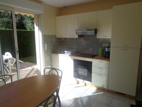 Gîte Saint-Julien-en-Born, 2 pièces, 2 personnes - FR-1-360-298