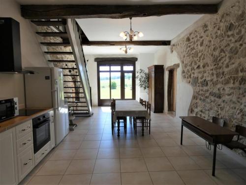 Gîte Saint-Lon-les-Mines, 4 pièces, 7 personnes - FR-1-360-726