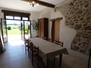 Gîte Saint-Lon-les-Mines, 4 pièces, 7 personnes - FR-1-360-726