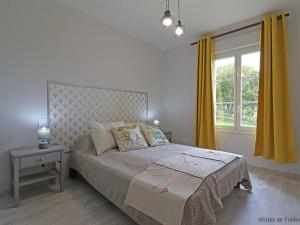 Gîte Saint-Mars-d'Égrenne, 2 pièces, 6 personnes - FR-1-497-149