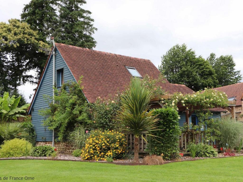 Maison de vacances Gîte Saint-Mars-d'Égrenne, 5 pièces, 6 personnes - FR-1-497-1 La Meslière 61350 Saint-Mars-dʼÉgrenne