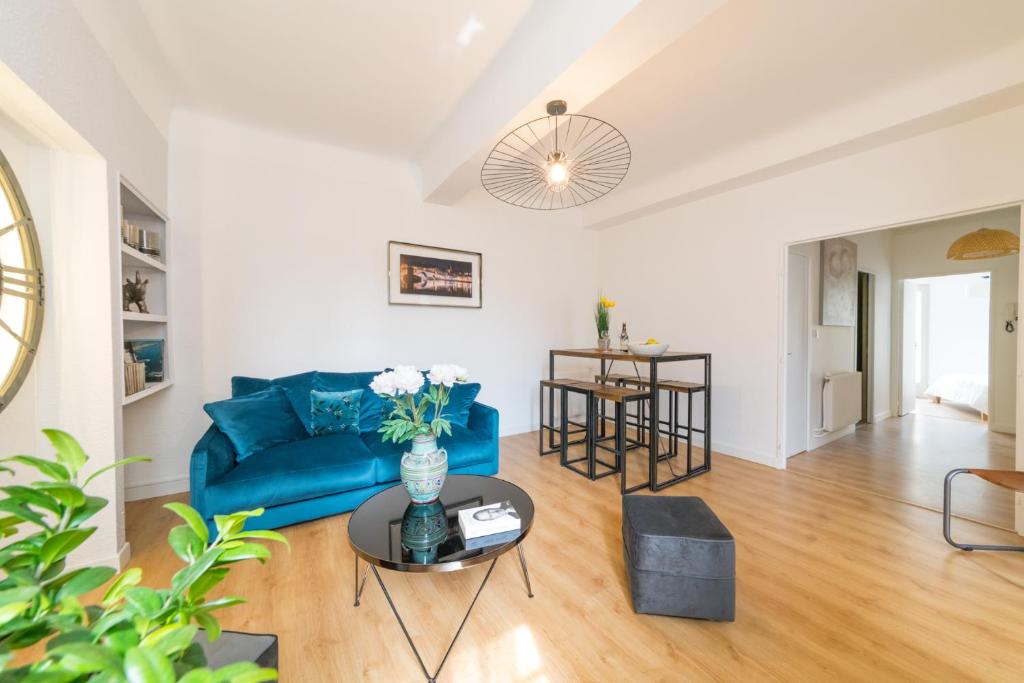 Gîte Saint-Mars-sur-la-Futaie, 4 pièces, 6 personnes - FR-1-600-94
