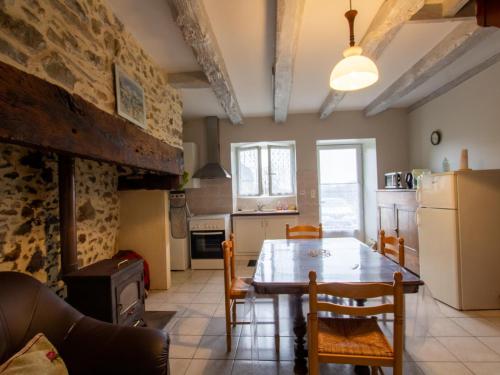 Gîte Saint-Mesmin, 3 pièces, 4 personnes - FR-1-616-140