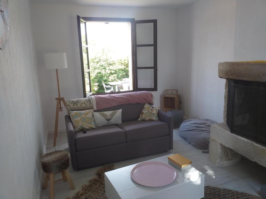 Gîte Saint-Nicolas-des-Motets, 3 pièces, 4 personnes - FR-1-381-145 37110 Saint-Nicolas-des-Motets