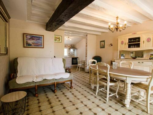Gîte Saint-Parres-aux-Tertres, 3 pièces, 6 personnes - FR-1-543-202