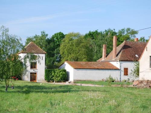 Gîte Saint-Pourçain-sur-Sioule, 2 pièces, 2 personnes - FR-1-489-30
