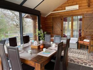 Gîte Saint-Rémy-en-Rollat, 5 pièces, 6 personnes - FR-1-489-370