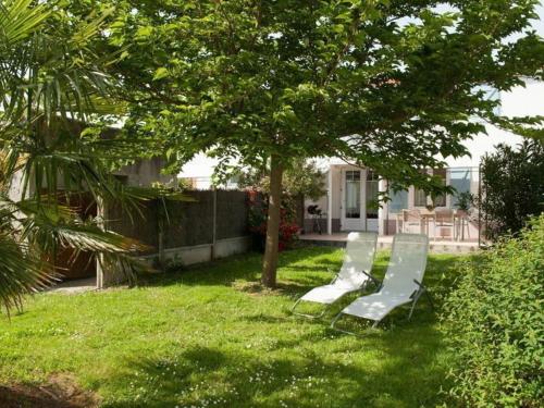 Gîte Saint-Urbain, 3 pièces, 4 personnes - FR-1-426-297