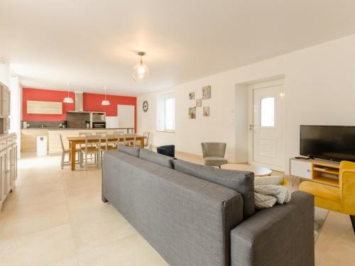 Gîte Saint-Usage, 5 pièces, 8 personnes - FR-1-543-118