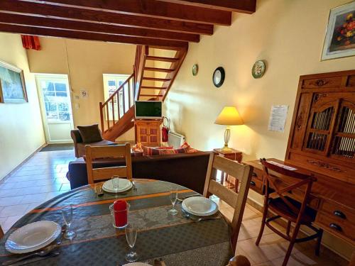 Gîte Salles-Lavalette, 2 pièces, 4 personnes - FR-1-653-177