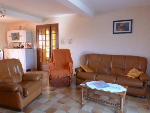 Gîte Salt-en-Donzy, 3 pièces, 4 personnes - FR-1-496-149