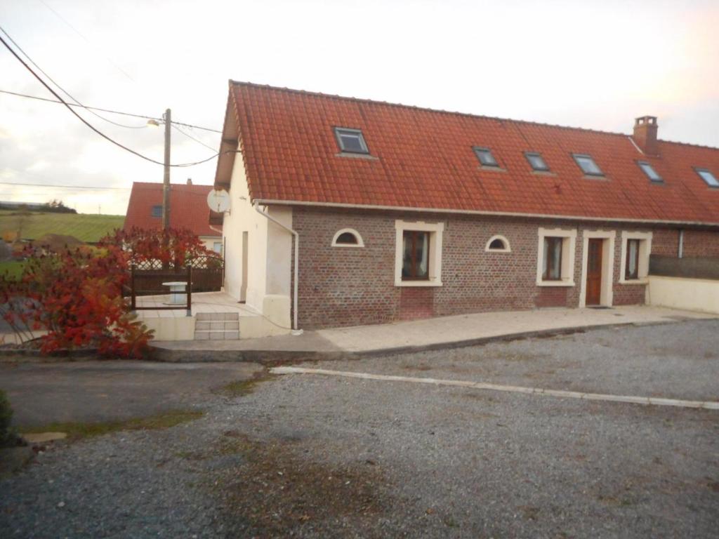 Maison de vacances Gîte Sanghen, 4 pièces, 8 personnes - FR-1-376-73 569, Route De La VallÃ©e -  - 62850 Sanghen