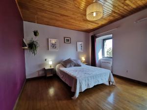 Gîte Sanssac-l'Église, 3 pièces, 4 personnes - FR-1-582-283