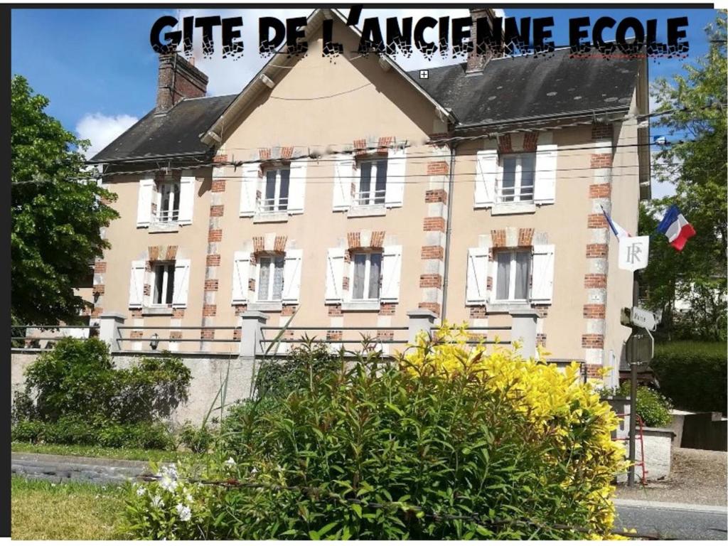 Maison de vacances Gîte Sasnières, 3 pièces, 4 personnes - FR-1-491-53 8 rue de la mairie 41310 Sasnières