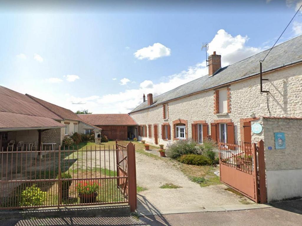 Gîte Sceaux-du-Gâtinais, 4 pièces, 6 personnes - FR-1-590-73 La Longère Gâtinaise 21 route de Beaumont, 45490 Sceaux-du-Gâtinais