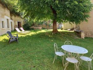 Gîte Seuilly, 7 pièces, 10 personnes - FR-1-381-67