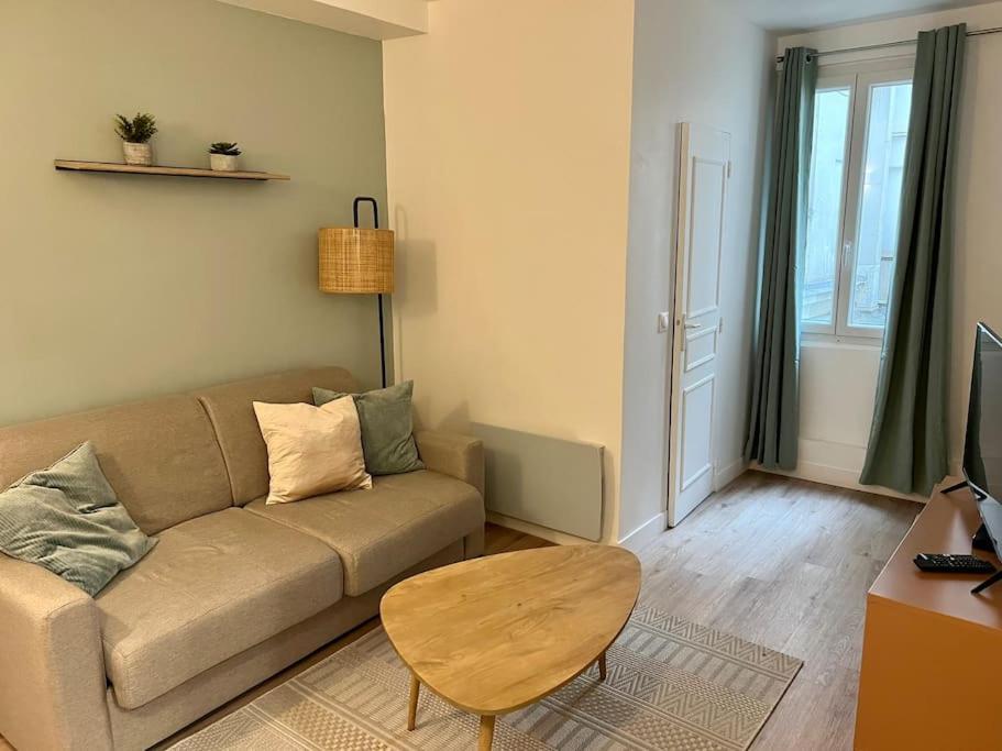 Gîte Sigloy, 3 pièces, 6 personnes - FR-1-590-97