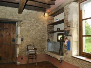 Gîte Soulaines-Dhuys, 4 pièces, 6 personnes - FR-1-543-47