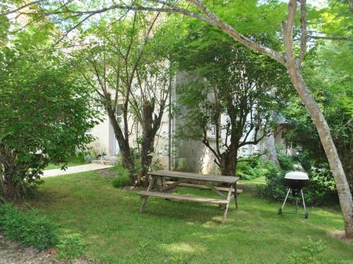 Gîte Souvigny-de-Touraine, 3 pièces, 4 personnes - FR-1-381-470