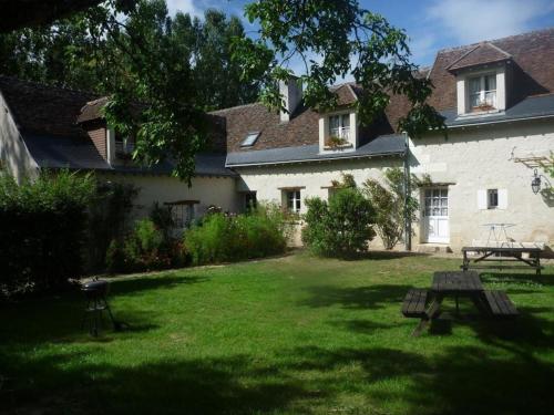 Gîte Souvigny-de-Touraine, 5 pièces, 8 personnes - FR-1-381-466