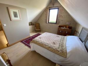 Gîte Sully-sur-Loire, 2 pièces, 3 personnes - FR-1-590-77