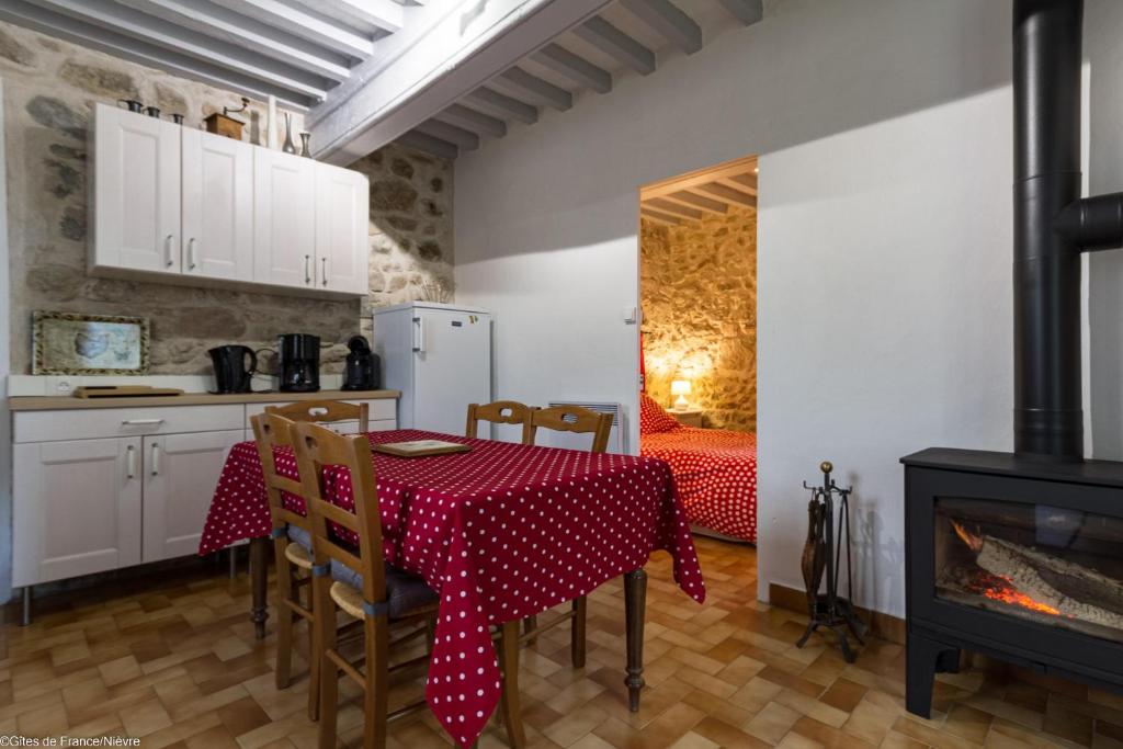 Maison de vacances Gîte Sylvie 10 chemin de la croix - Chaumont Dessus 58230 Planchez