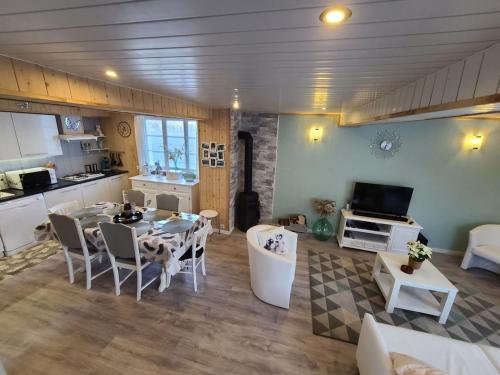 Gîte Taintrux, 3 pièces, 4 personnes - FR-1-589-457