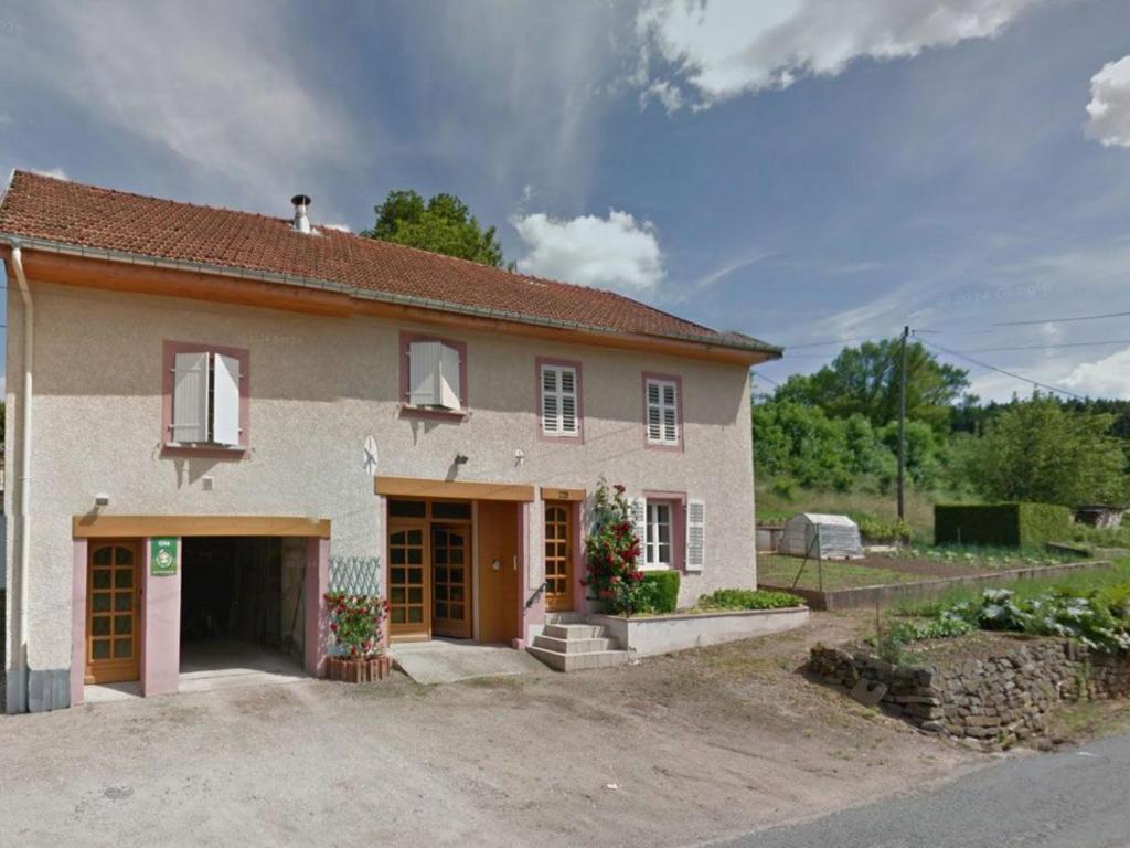 Maison de vacances Gîte Taintrux, 4 pièces, 5 personnes - FR-1-589-261 229 Chemin de l'Épine 88100 Taintrux