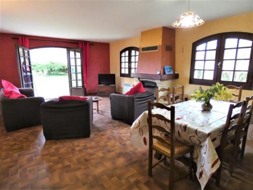 Gîte Tercis-les-Bains, 4 pièces, 6 personnes - FR-1-360-249