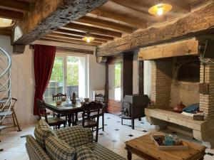 Maison de vacances Gîte Terjat, 3 pièces, 4 personnes - FR-1-489-344 5, Villateux 03420 Terjat Auvergne