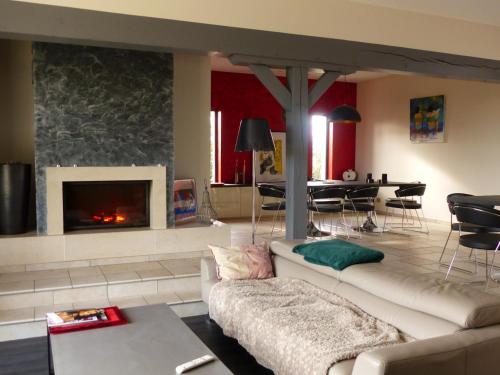 Gîte Toulon-sur-Allier, 5 pièces, 10 personnes - FR-1-489-356