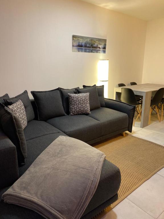 Gîte Toulon-sur-Allier, 5 pièces, 10 personnes - FR-1-489-356 03400 Toulon-sur-Allier