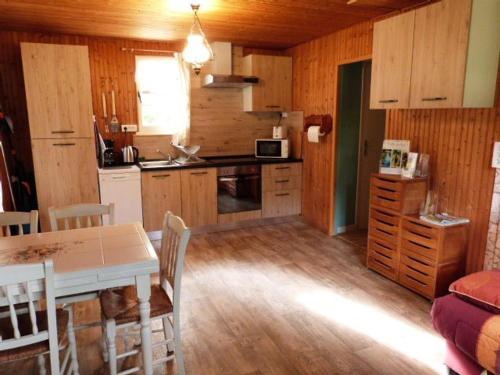 Gîte Vaas, 2 pièces, 4 personnes - FR-1-410-384