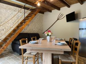 Gîte Val-de-Bonnieure, 3 pièces, 4 personnes - FR-1-653-214