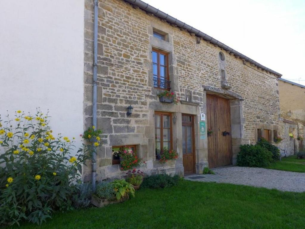 Maison de vacances Gîte Val-de-Meuse-Récourt, 5 pièces, 8 personnes - FR-1-611-51 5 Grande rue 52140 Récourt