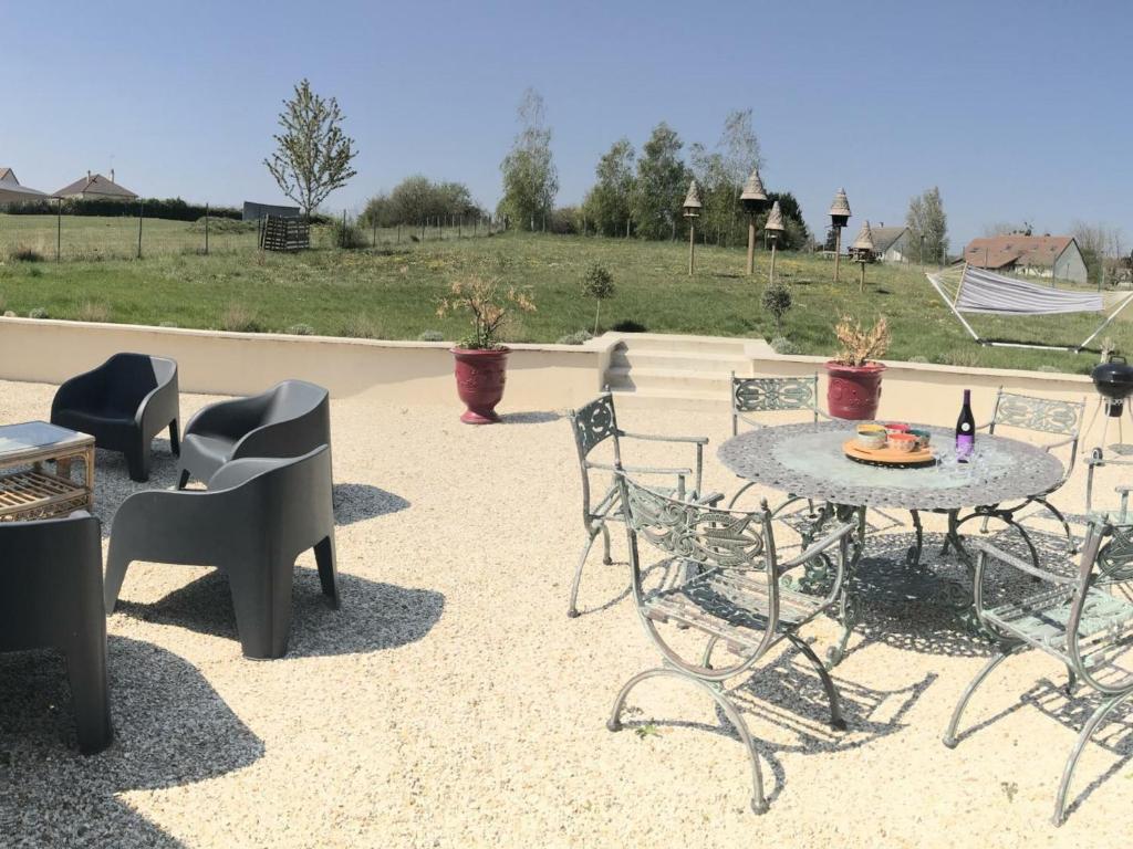 Maison de vacances Gîte Vallières-les-Grandes, 4 pièces, 6 personnes - FR-1-491-295 2 Route de la Haute Champagne 41400 Vallières-les-Grandes
