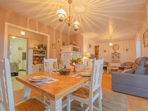 Gîte Vendeuvre-sur-Barse, 4 pièces, 6 personnes - FR-1-543-225