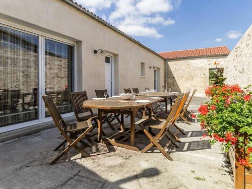 Gîte Vieillevigne, 4 pièces, 9 personnes - FR-1-306-795