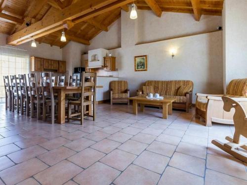 Gîte Vieillevigne, 4 pièces, 9 personnes - FR-1-306-795