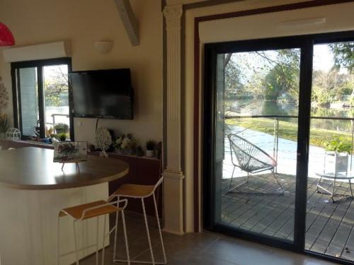 Gîte Vierzon, 4 pièces, 5 personnes - FR-1-586-35
