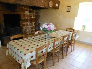 Maison de vacances Gîte Villac, 5 pièces, 9 personnes - FR-1-616-154 Murat 24120 Villac Aquitaine