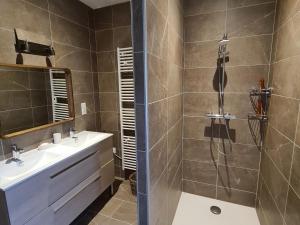 Gîte Villemurlin, 3 pièces, 4 personnes - FR-1-590-247