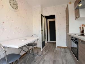 Gîte Villenauxe-la-Grande, 2 pièces, 4 personnes - FR-1-543-122