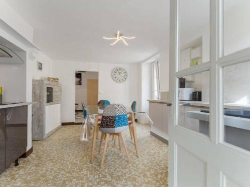 Gîte Villenauxe-la-Grande, 2 pièces, 4 personnes - FR-1-543-52