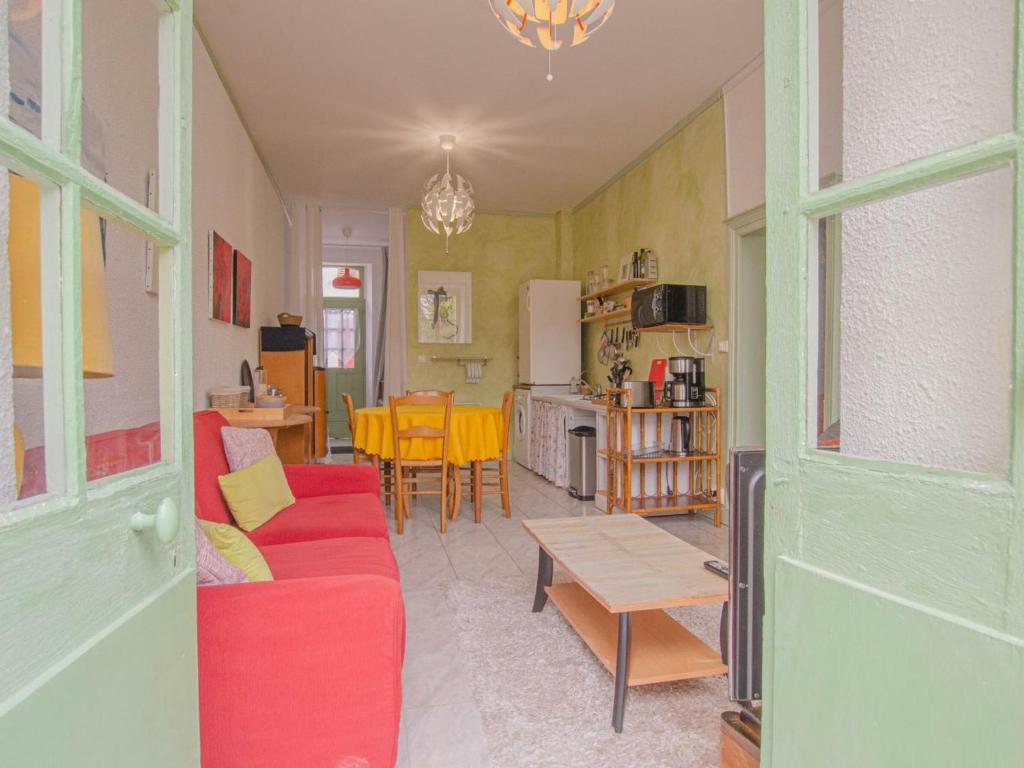 Gîte Villenauxe-la-Grande, 4 pièces, 6 personnes - FR-1-543-233 22 Rue Galantois, 10370 Bethon