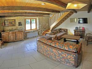 Gîte Villeneuve, 3 pièces, 4 personnes - FR-1-601-136